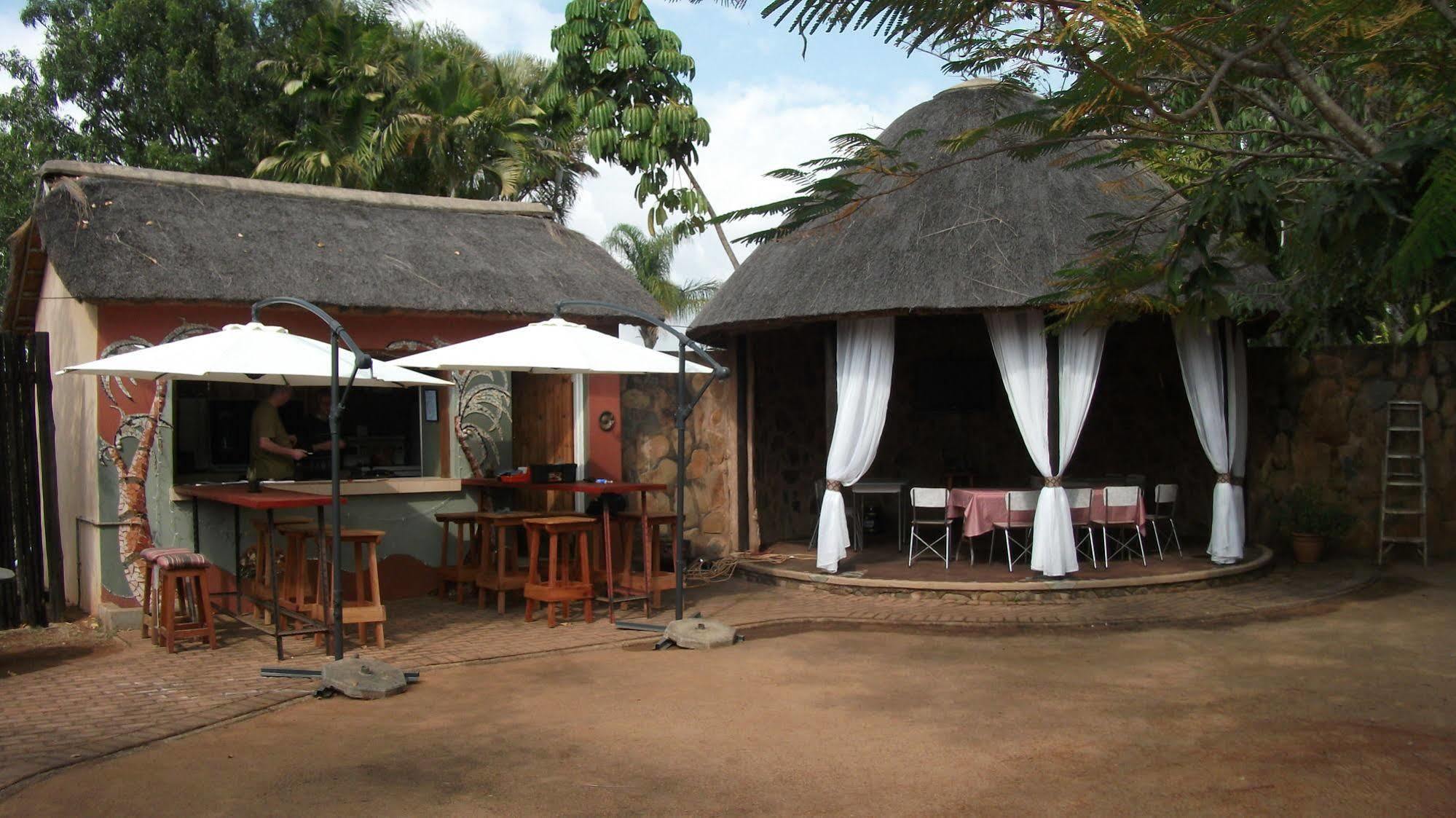 Eagles Nest Chalets Hazyview Bagian luar foto